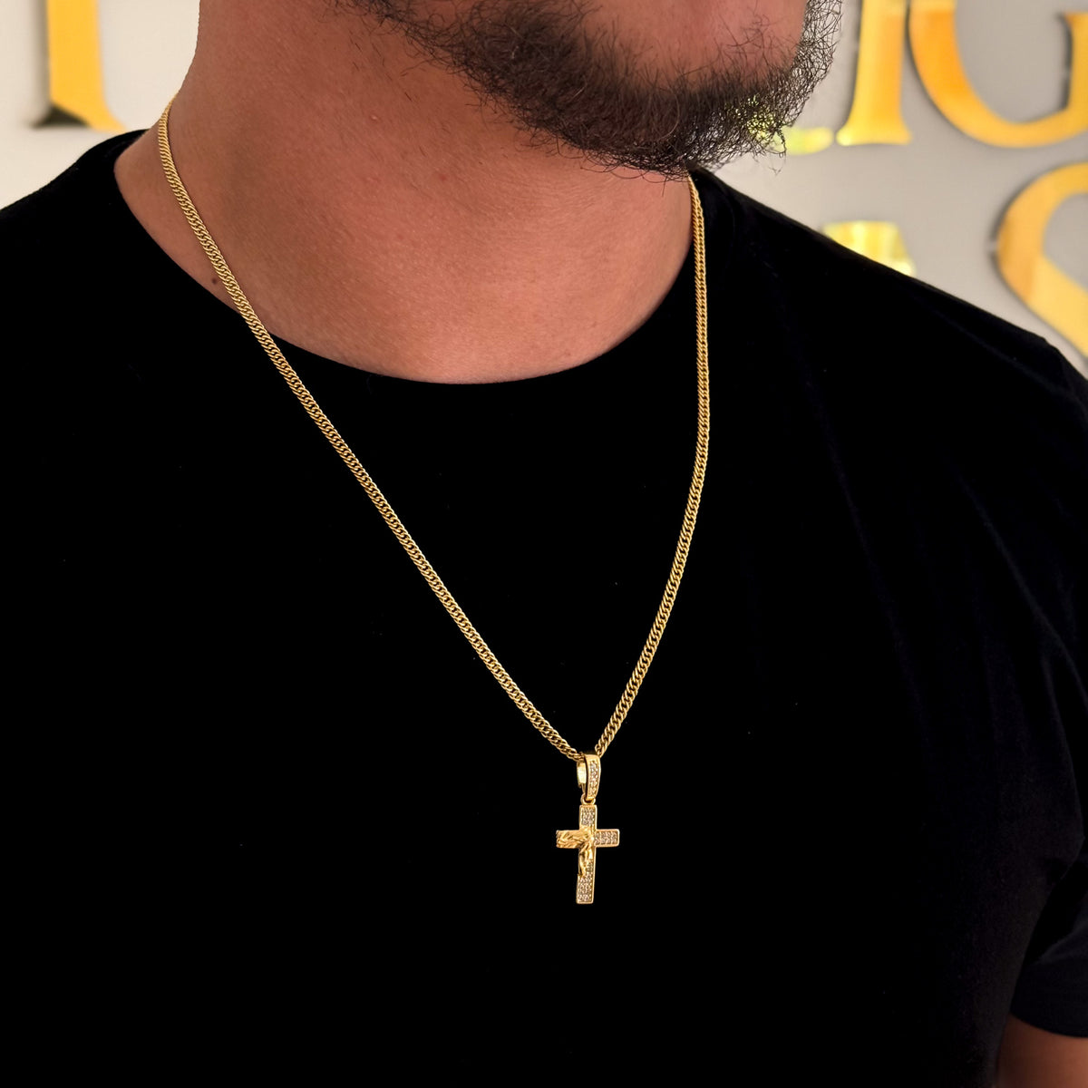 Colar Crucifixo Face De Cristo Cravejado P - Corrente e Pulseira Lacraia Banhado A Ouro 18k