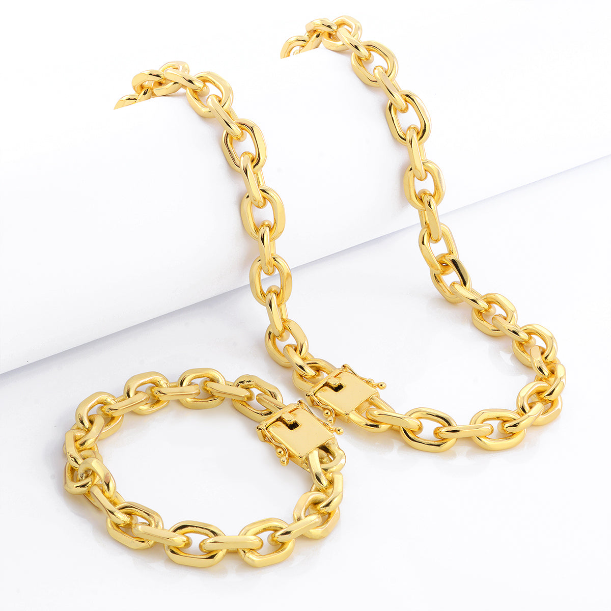 Kit Corrente e Pulseira Cadeado 12mm Fecho Duplo Banhado A Ouro 18k