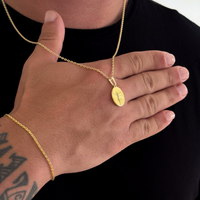Colar Plaquinha Oval Jesus - Corrente e Pulseira Cadeado Banhado A Ouro 18k