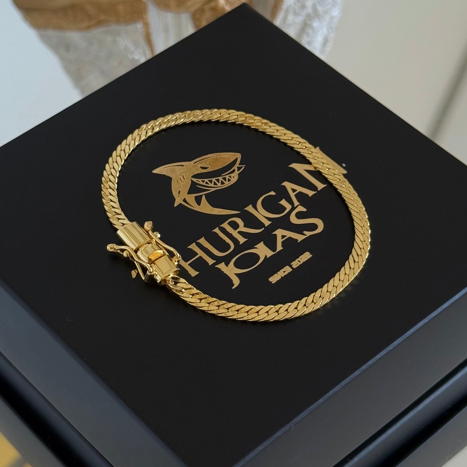 Kit Corrente e Pulseira Grumet Flat 4mm Fecho Duplo Banhado A Ouro 18k