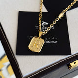 Colar Plaquinha De Letra - Corrente Cadeado Banhado A Ouro 18k