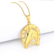 Pingente Ferradura Cavalo Vazado 4x3cm Banhado A Ouro 18k