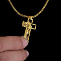 Colar Crucifixo Com Jesus Vazado - Corrente e Pulseira Cadeado Banhado A Ouro 18k