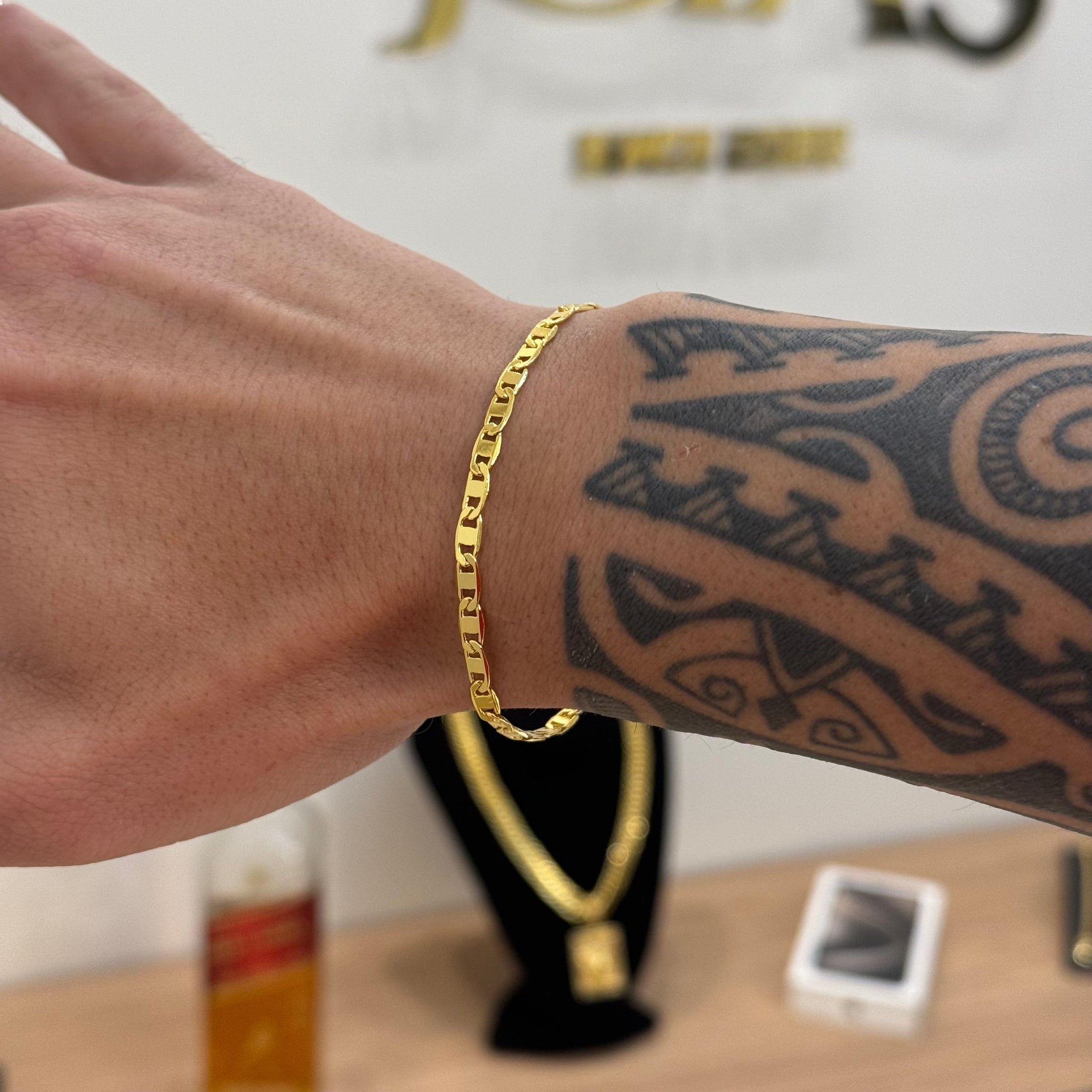 Pulseira Piastrine 4mm 5gr Fecho Duplo Banhado A Ouro 18k