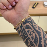 Pulseira Elo Português 2mm Trevo Ônix Banhado A Ouro 18k