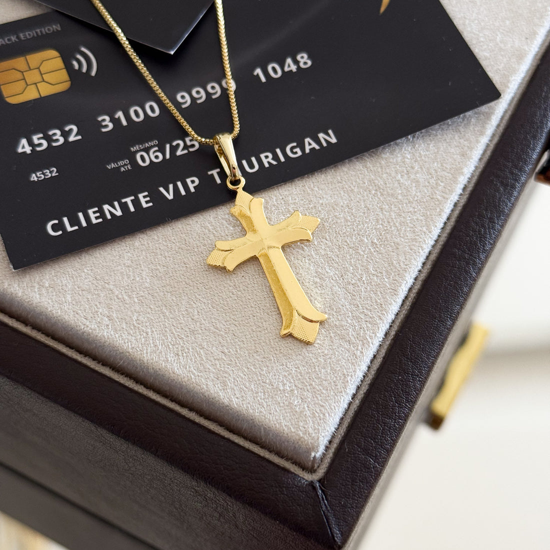 Pingente Crucifixo Português 3,5x2cm Banhado A Ouro 18k