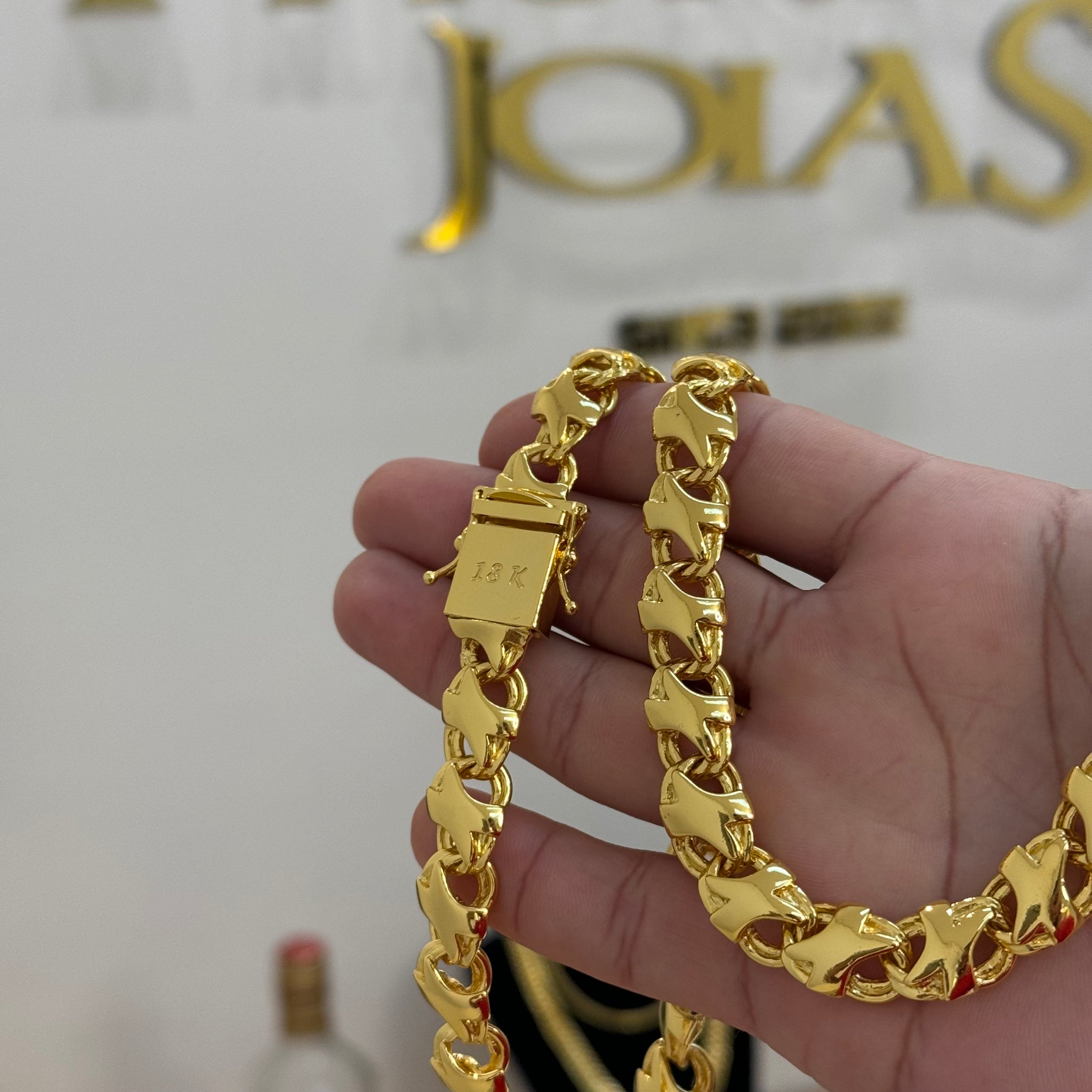 Corrente Friso X 11mm 118gr Fecho Duplo Banhado A Ouro 18k
