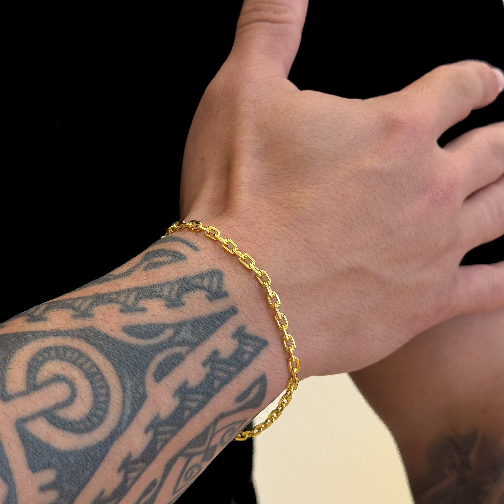 Colar Crucifixo Palito M - Corrente e Pulseira Cadeado Banhado A Ouro 18k