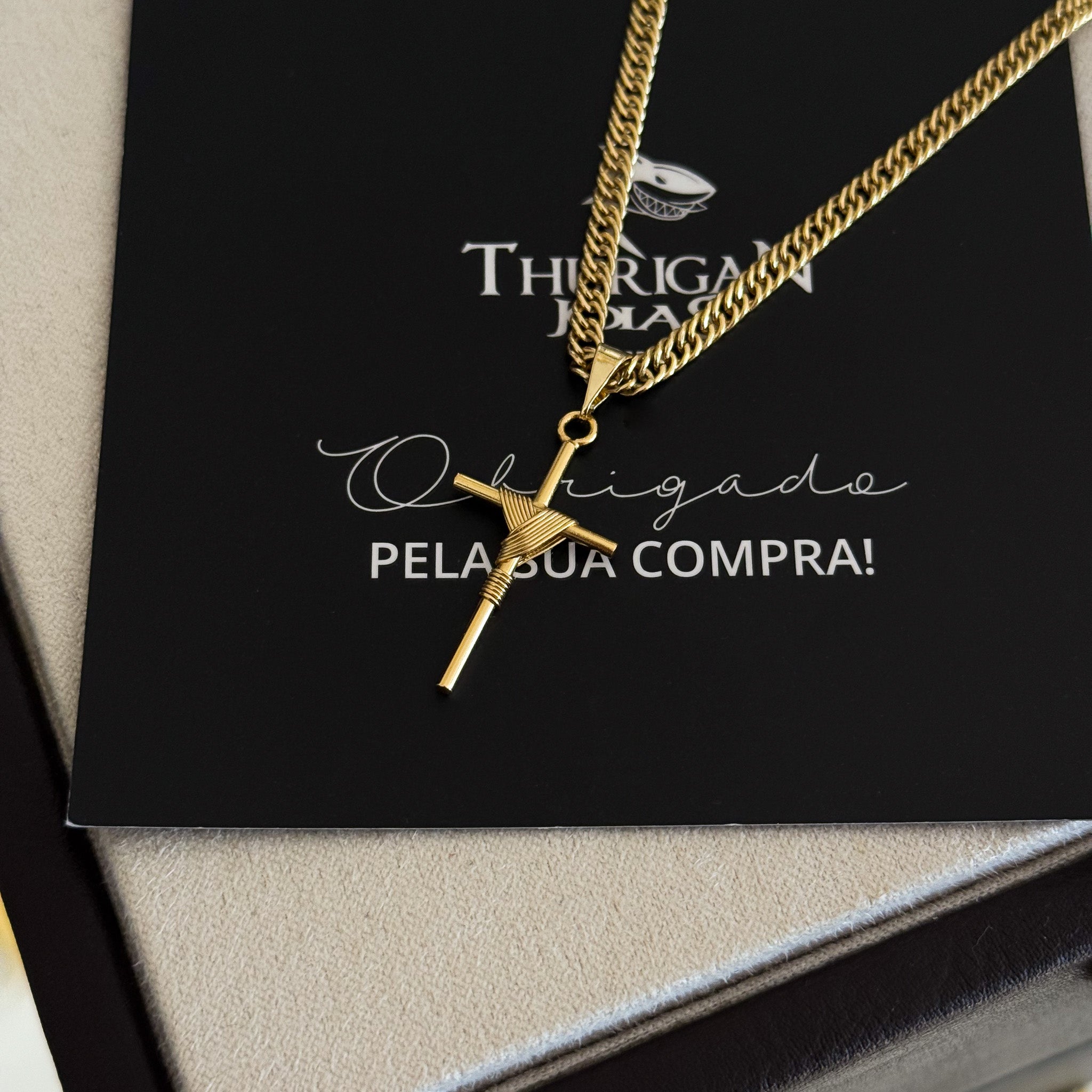 Colar Crucifixo Palito P - Corrente Lacraia Banhado A Ouro 18k