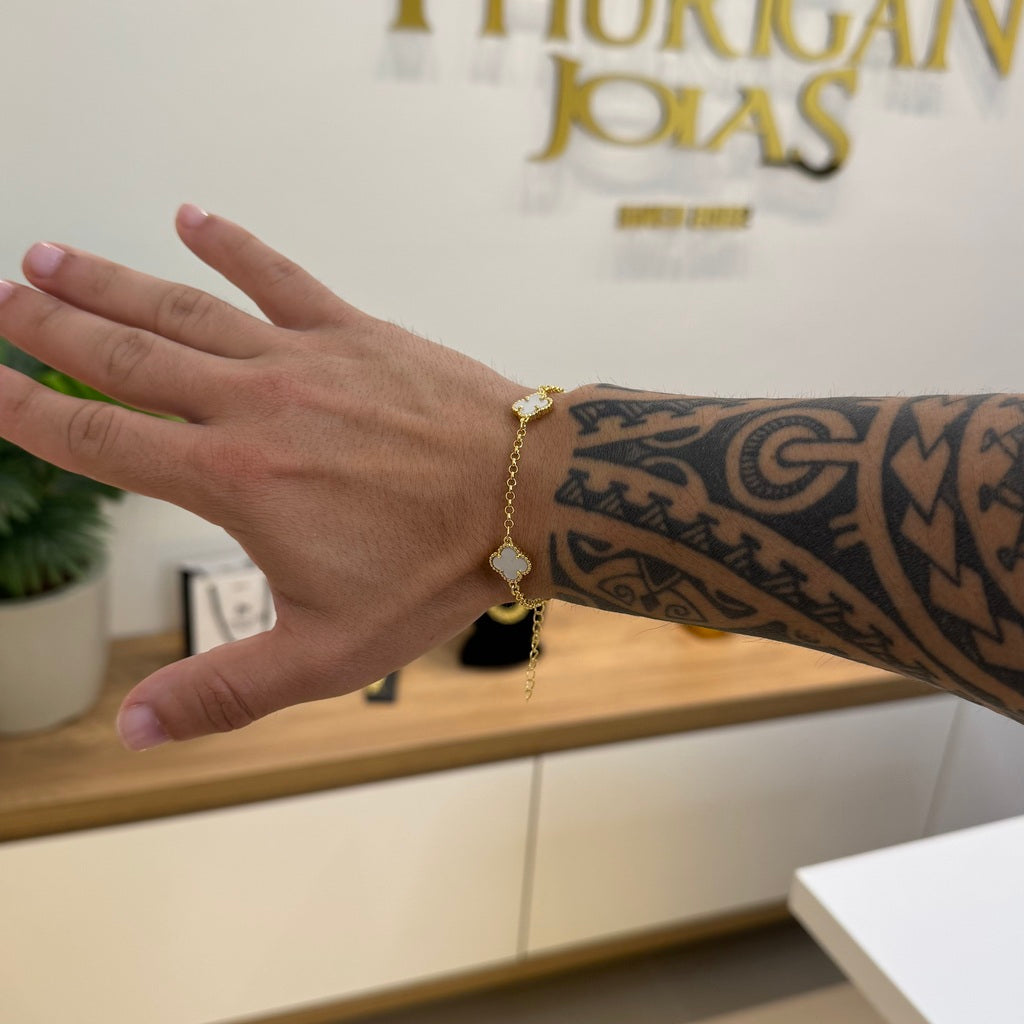 Kit Corrente e Pulseira Elo Português 2mm Trevo Safira Banhado A Ouro 18k