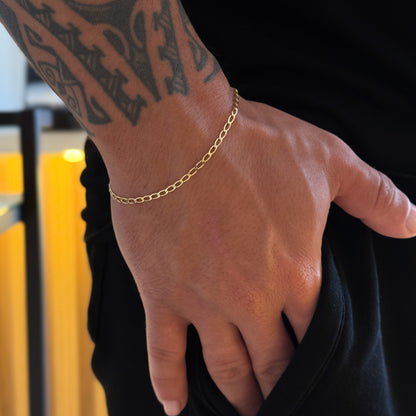 Colar Crucifixo Palito Jesus P - Corrente e Pulseira Grumet Alongada Banhado A Ouro 18k