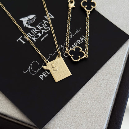 Kit Escapulário Espírito Santo Oração Pai Nosso e Pulseira Trevo Onix Banhado A Ouro 18k
