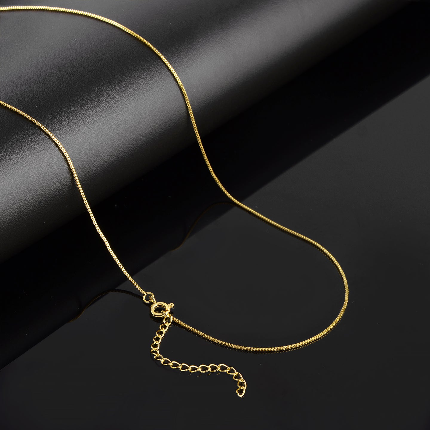Corrente Veneziana 0,8mm 50cm Feminino Fecho Lagosta Banhado A Ouro 18k