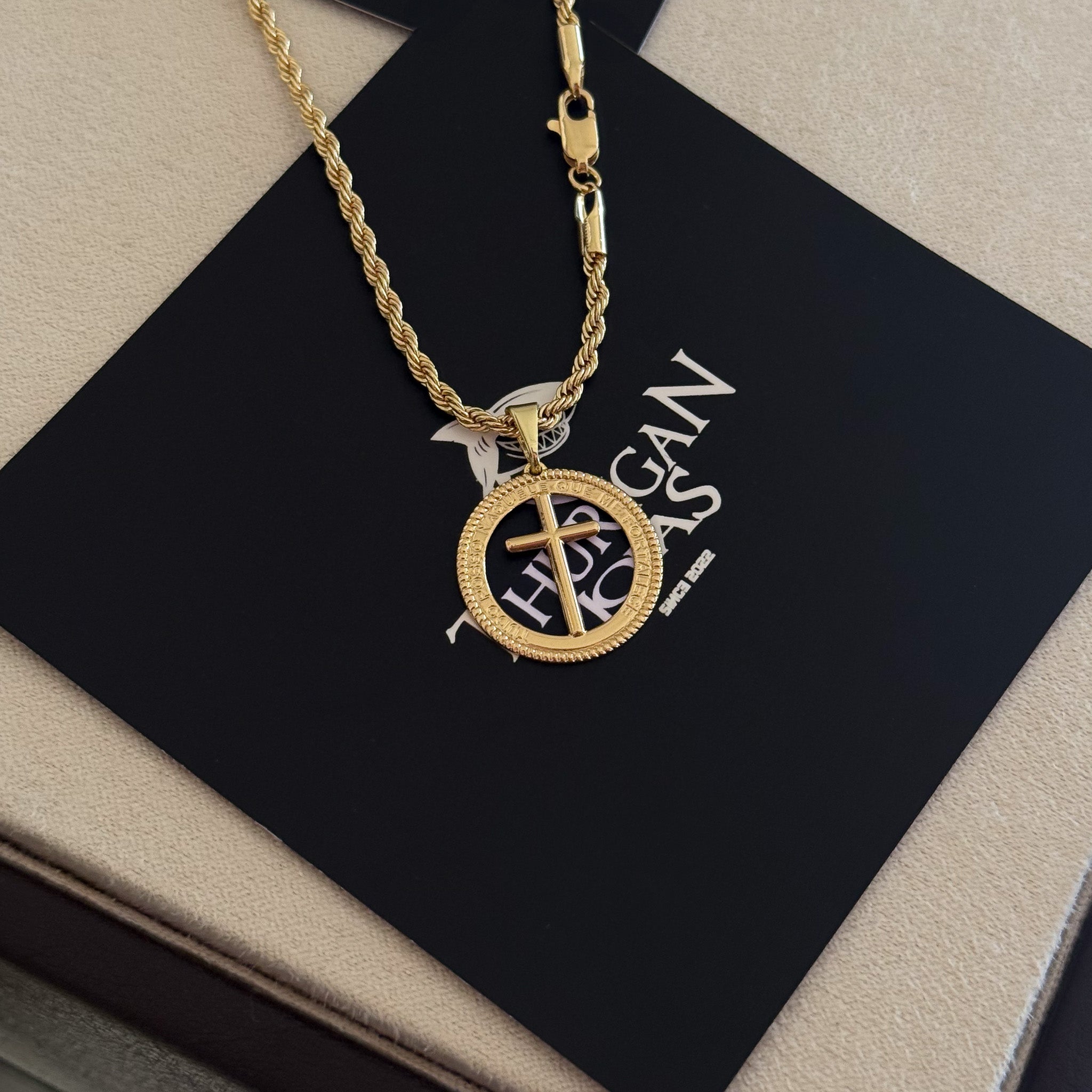 Colar Medalha Com Crucifixo - Corrente Baiana Banhado A Ouro 18k