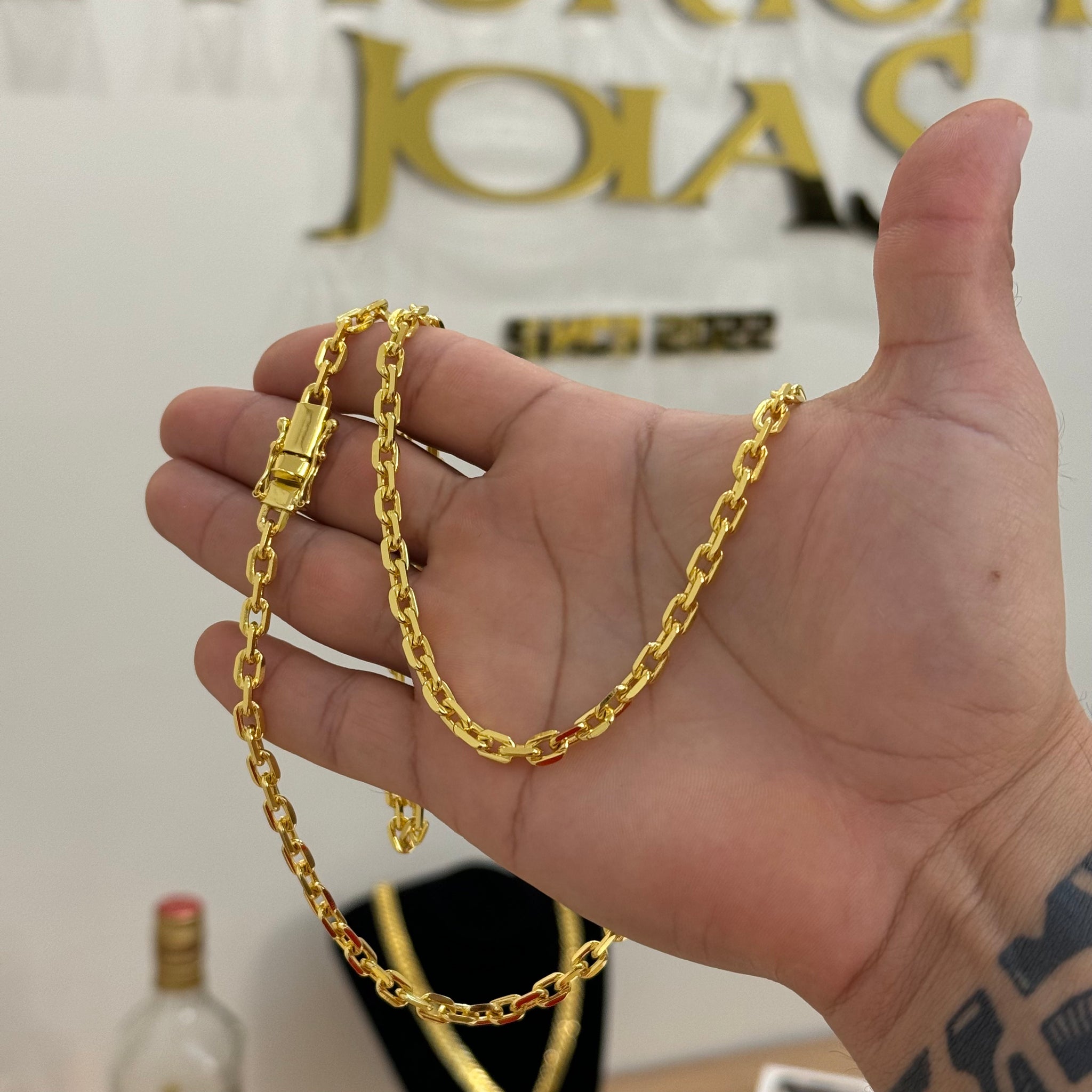 Corrente Cadeado 5mm 38gr Fecho Duplo Banhado A Ouro 18k