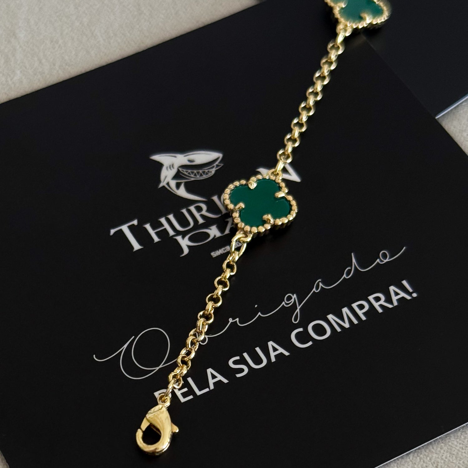 Pulseira Elo Português 2mm Trevo Esmeralda  Banhado A Ouro 18k