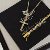 Colar Crucifixo Amarrado Cravejado - Corrente Elo Português e Pulseira Piastrine Banhado A Ouro 18k