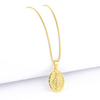 Pingente Plaquinha Oval N. Sra. Das Graças 2x1cm Banhado A Ouro 18k
