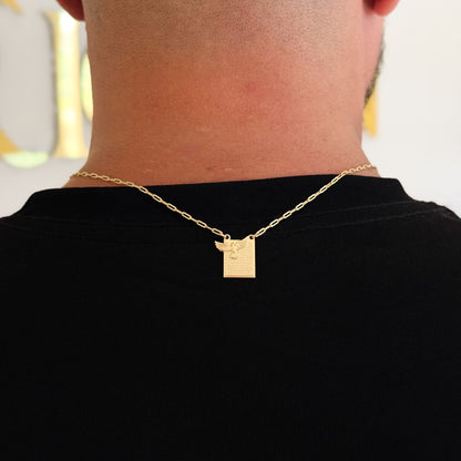Kit Escapulário Espírito Santo Oração Pai Nosso e Pulseira Trevo Onix Banhado A Ouro 18k