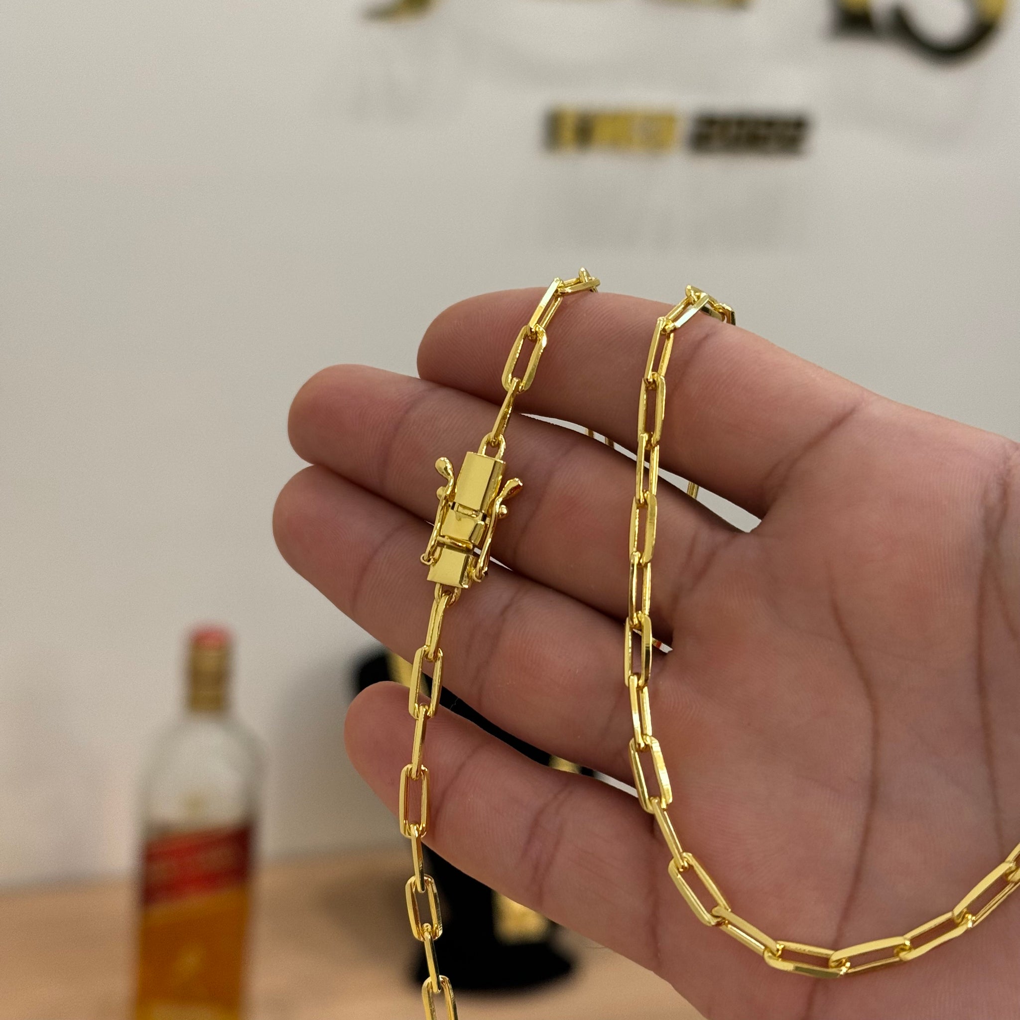 Corrente Cadeado Alongado 4mm 18gr Fecho Duplo Banhado A Ouro 18k