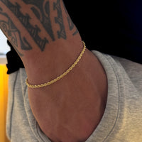 Colar Crucifixo Face De Cristo Cravejado P - Corrente e Pulseira Baiana Banhado A Ouro 18k