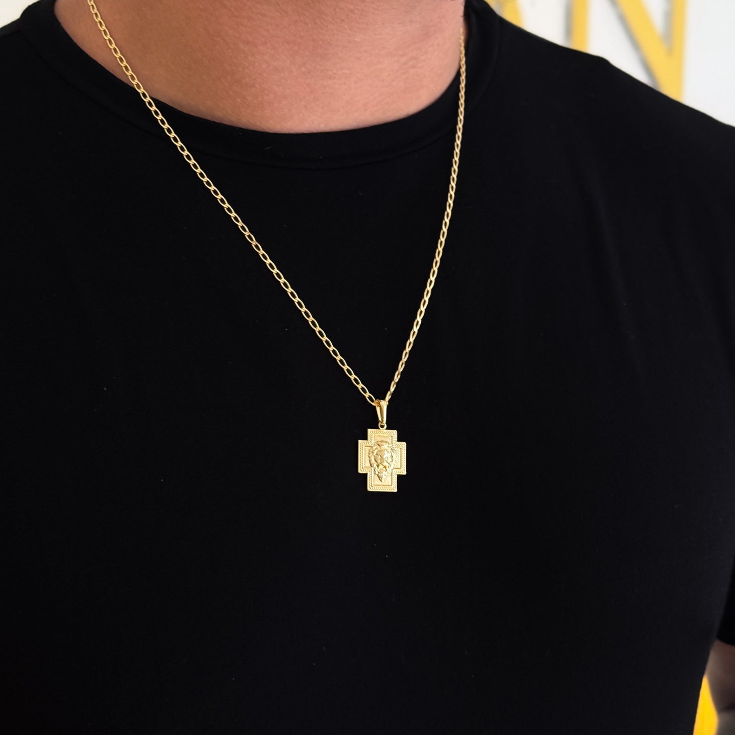Colar Crucifixo Leão Judá - Corrente e Pulseira Grumet Alongada Banhado A Ouro 18k