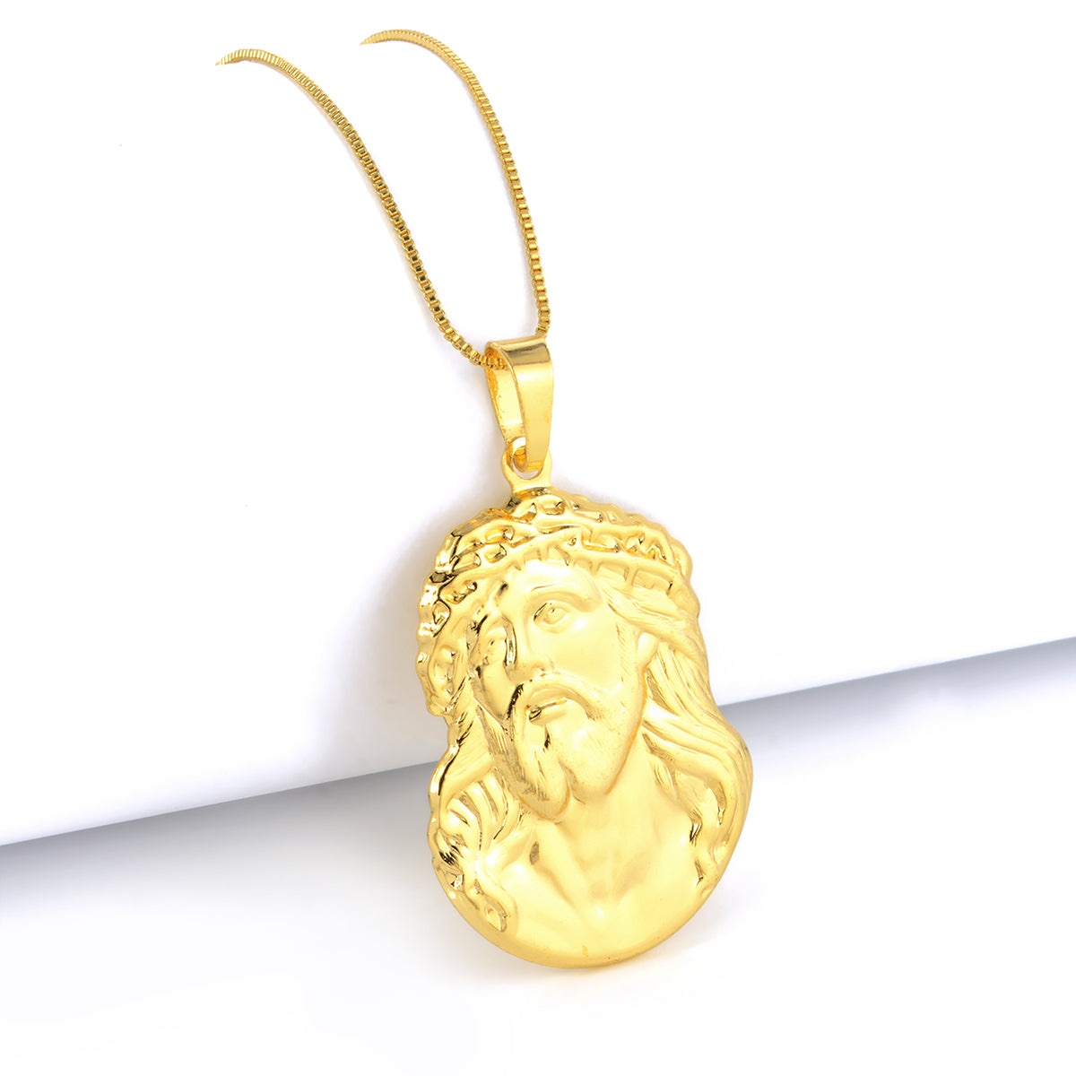 Pingente Face De Cristo 4x3cm Banhado A Ouro 18k