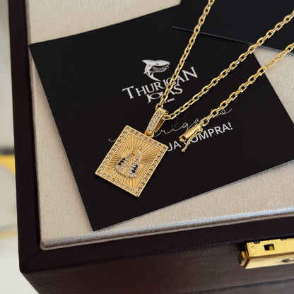 Colar Plaquinha N. Sra. Aparecida Detalhado Cravejado P - Corrente e Pulseira Cadeado 2mm Banhado A Ouro 18k