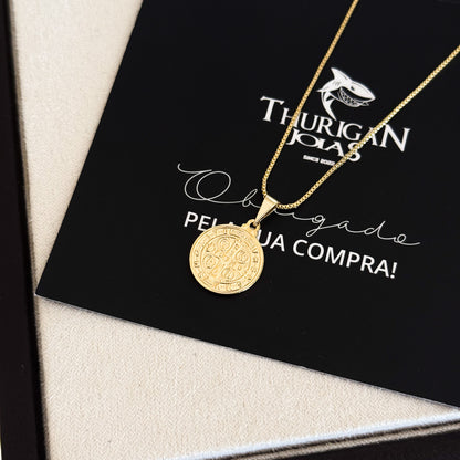 Pingente Medalha De São Bento 1,5x1,5cm Banhado A Ouro 18k