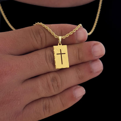 Colar Plaquinha Crucifixo Vazado - Corrente e Pulseira Baiana Banhado A Ouro 18k