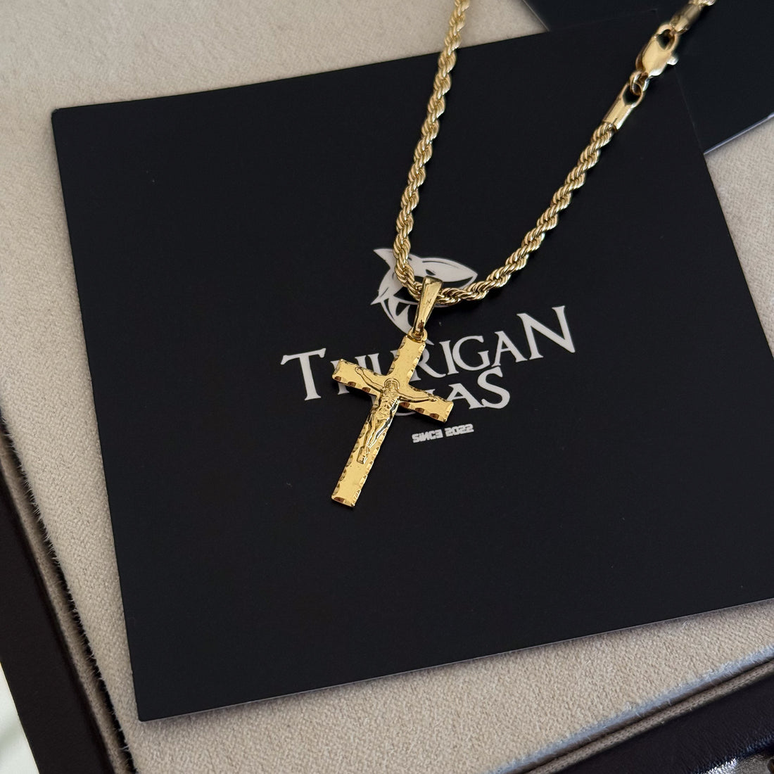 Colar Crucifixo Jesus Na Cruz 3D - Corrente Baiana Banhado A Ouro 18k
