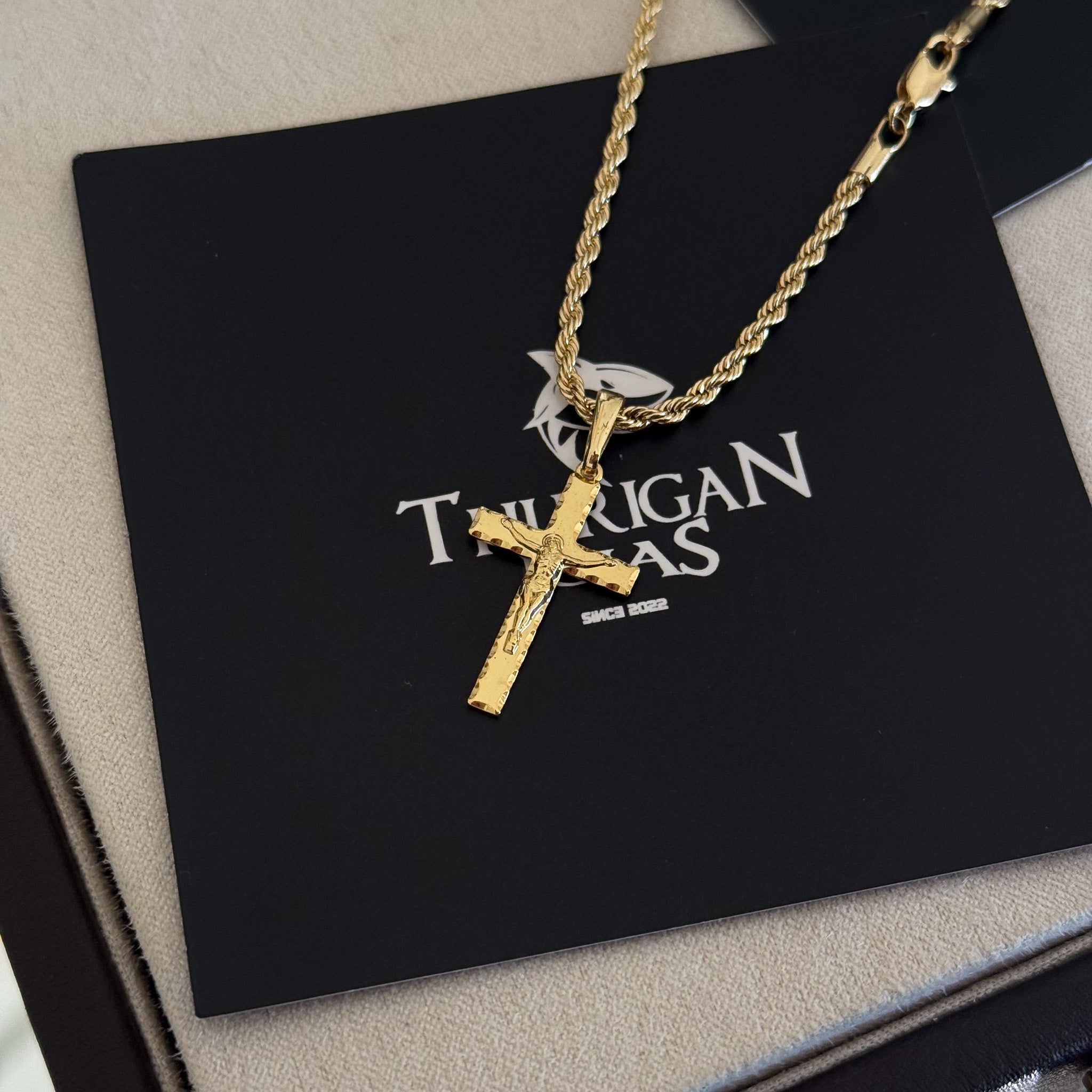 Colar Crucifixo Jesus Na Cruz 3D - Corrente Baiana Banhado A Ouro 18k