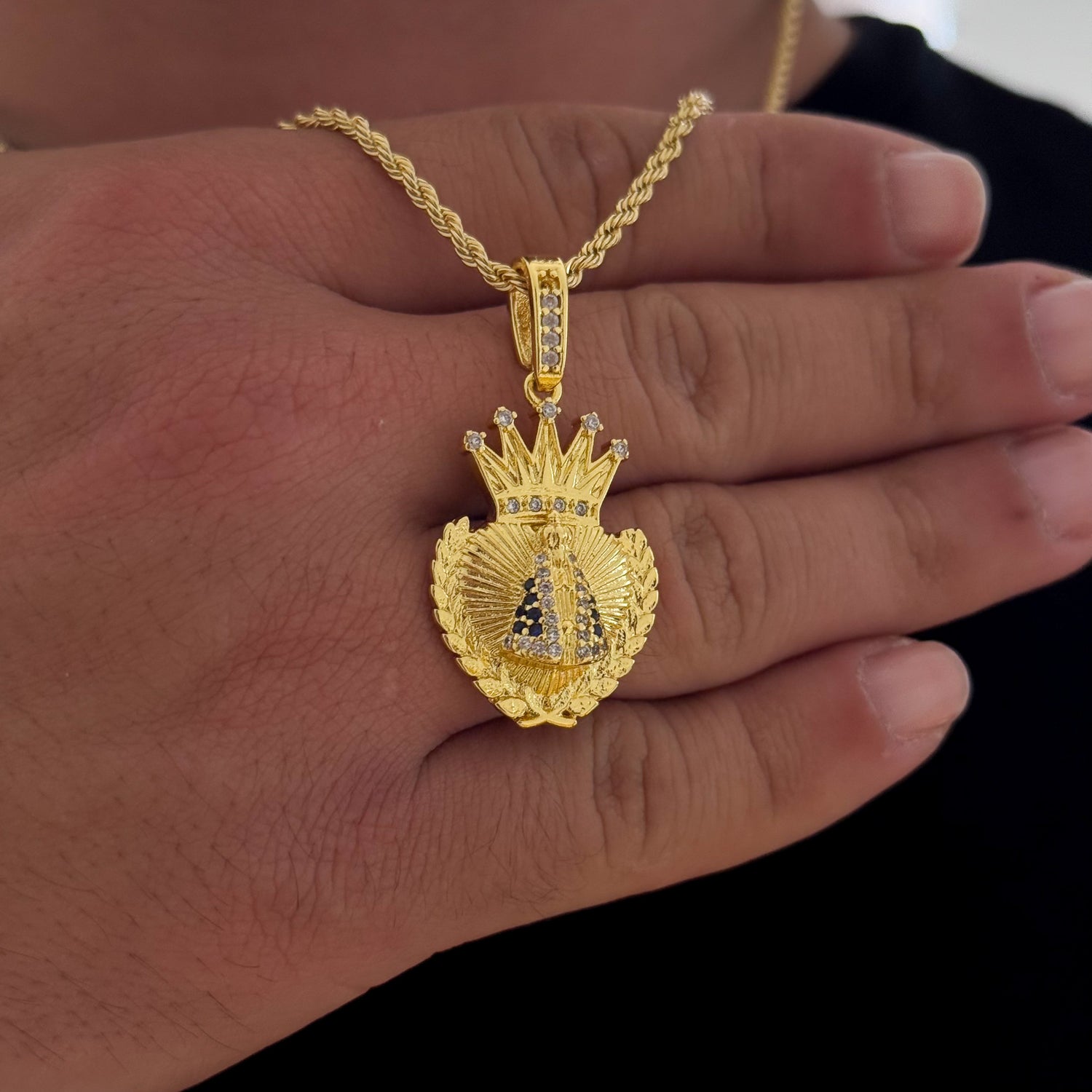 Colar Coração N. Sra. Aparecida Cravejado P - Corrente Baiana Banhado A Ouro 18k