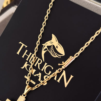 Colar Crucifixo Em Alto Relevo - Corrente e Pulseira Cadeado Banhado A Ouro 18k