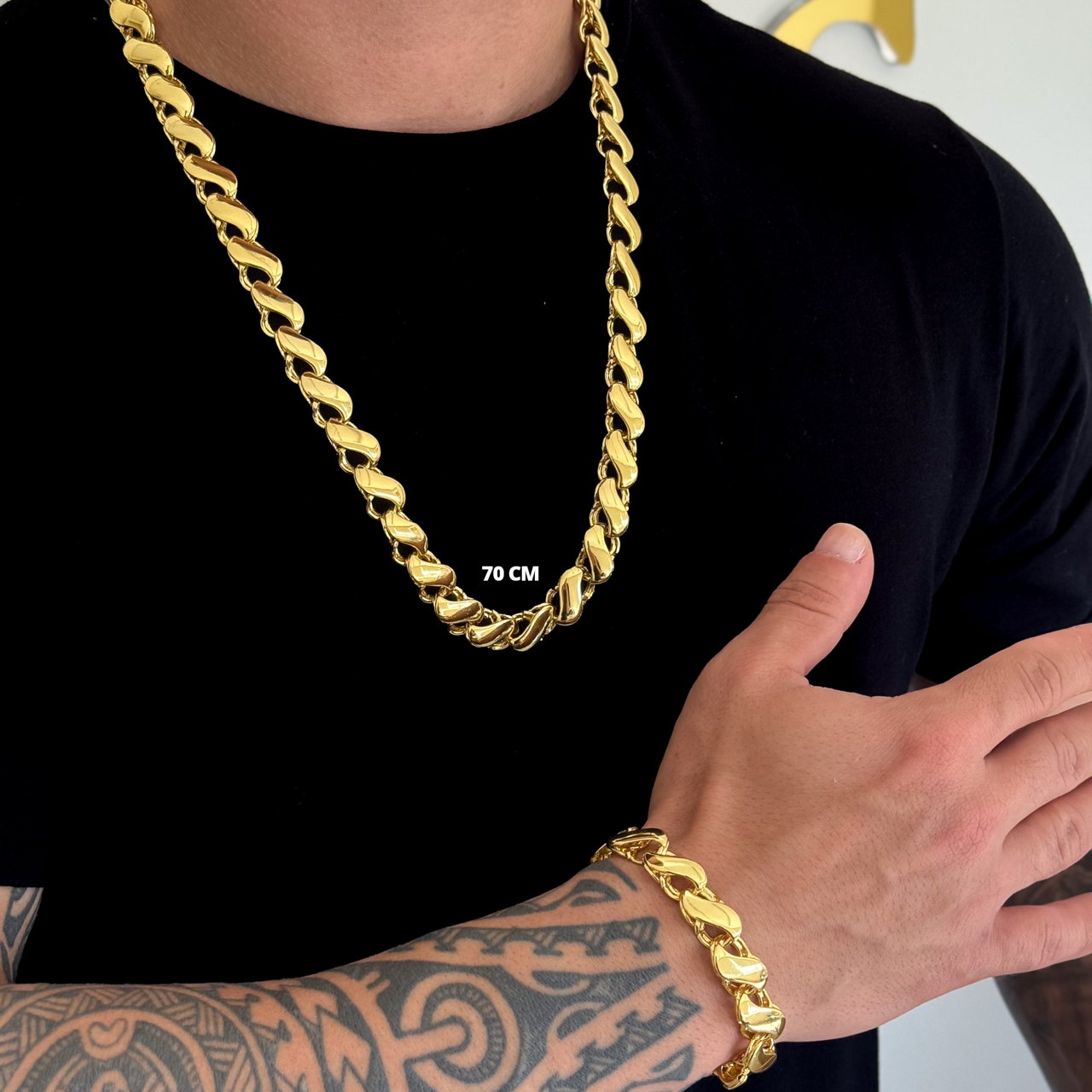Kit Corrente e Pulseira Friso S 12mm Fecho Duplo Banhado A Ouro 18k