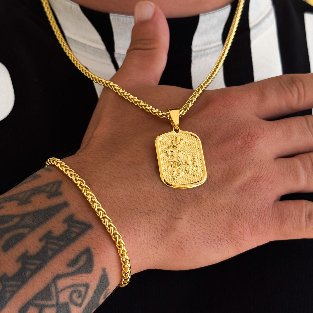 Colar Plaquinha São Jorge - Corrente e Pulseira Palmeira Banhado A Ouro 18k