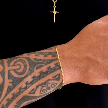 Colar Crucifixo Palito P - Corrente Cadeado e Pulseira Cadeado Alongado Banhado A Ouro 18k