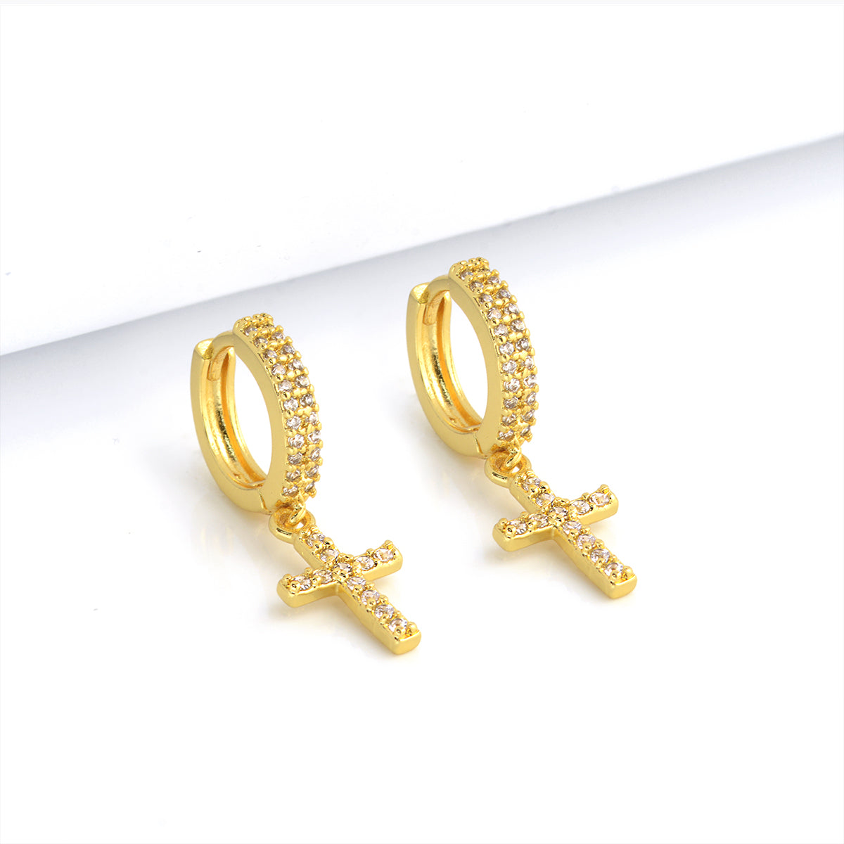 Brinco Argola e Crucifixo Cravejado Banhado A Ouro 18k