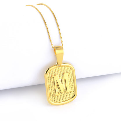 Pingente Plaquinha De Letra 3x2,2cm Banhado A Ouro 18k