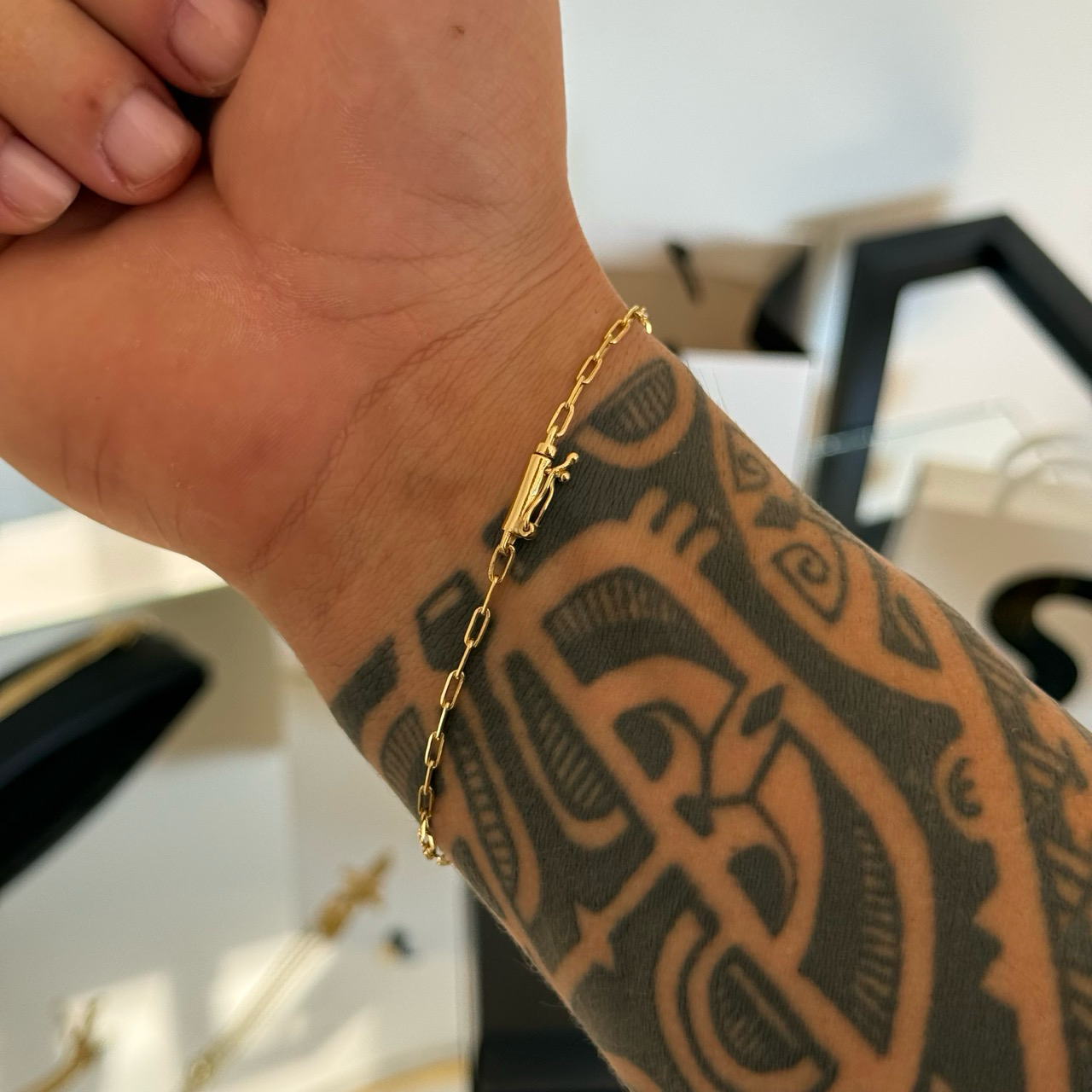 Pulseira Cadeado Alongado 2mm 3gr Fecho Bomba Banhado A Ouro 18k