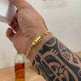 Kit Corrente e Pulseira Cadeado Alongado 4mm Fecho Duplo Banhado A Ouro 18k
