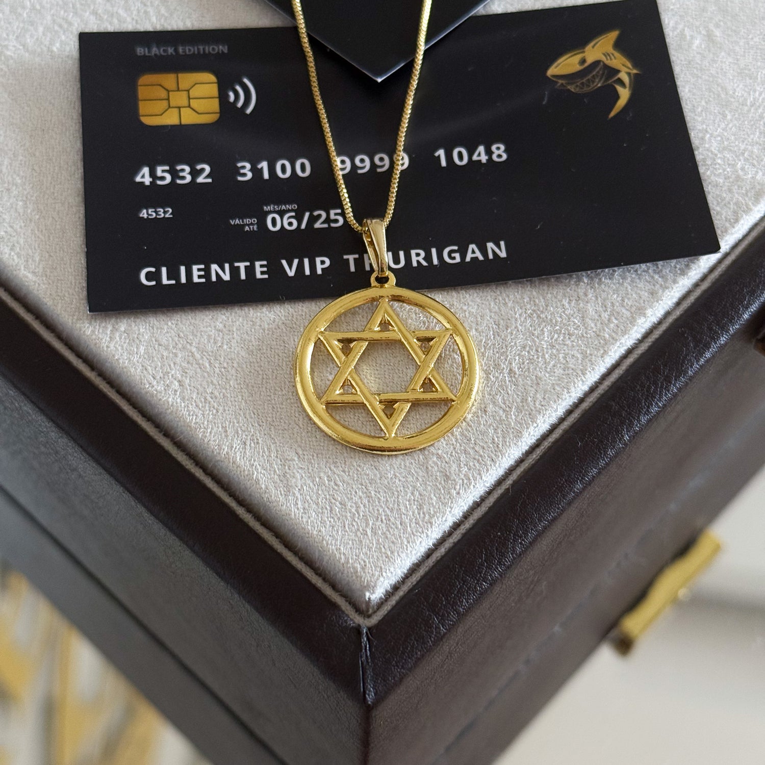Pingente Medalha Estrela de Davi Vazado 2,5x2,5cm Banhado A Ouro 18k