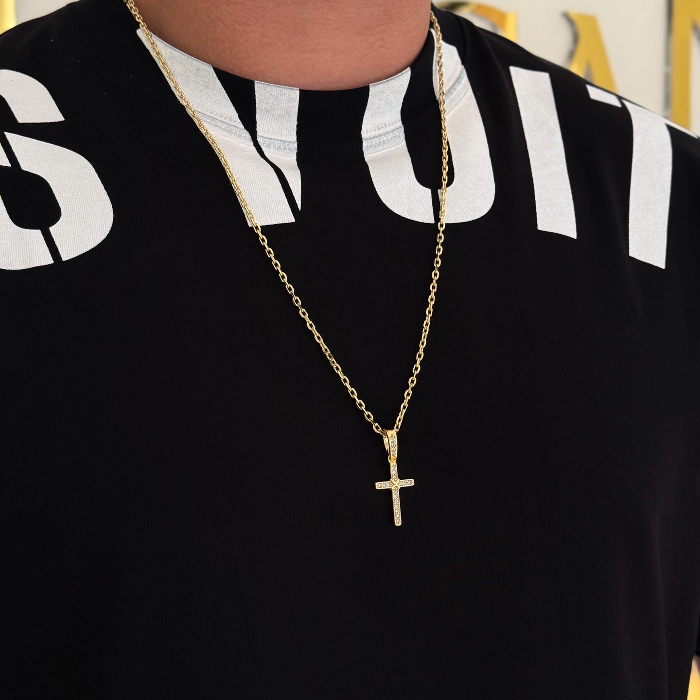 Colar Crucifixo Amarrado Cravejado - Corrente e Pulseira Cadeado 2mm Banhado A Ouro 18k