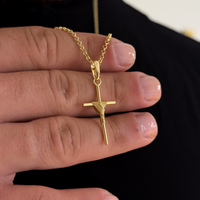 Colar Crucifixo Palito P - Corrente e Pulseira Elo Português Banhado A Ouro 18k