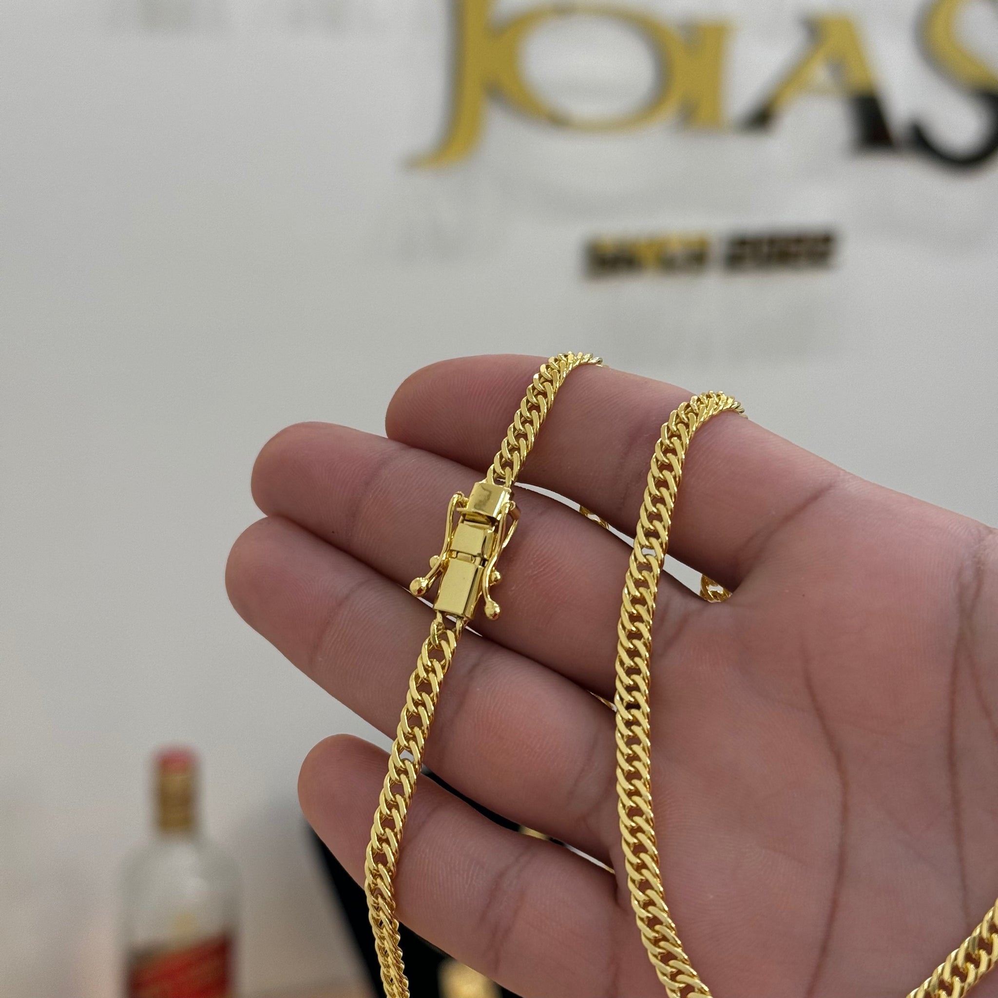 Corrente Lacraia 4mm 23gr Fecho Duplo Banhado A Ouro 18k