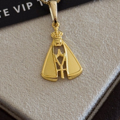 Pingente N. Sra. Aparecida Vazado 2x1,5cm Banhado A Ouro 18k
