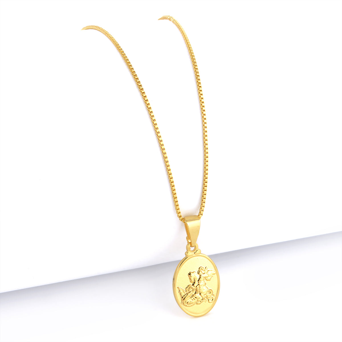 Pingente Plaquinha Oval São Jorge 1,5x1cm Banhado A Ouro 18k