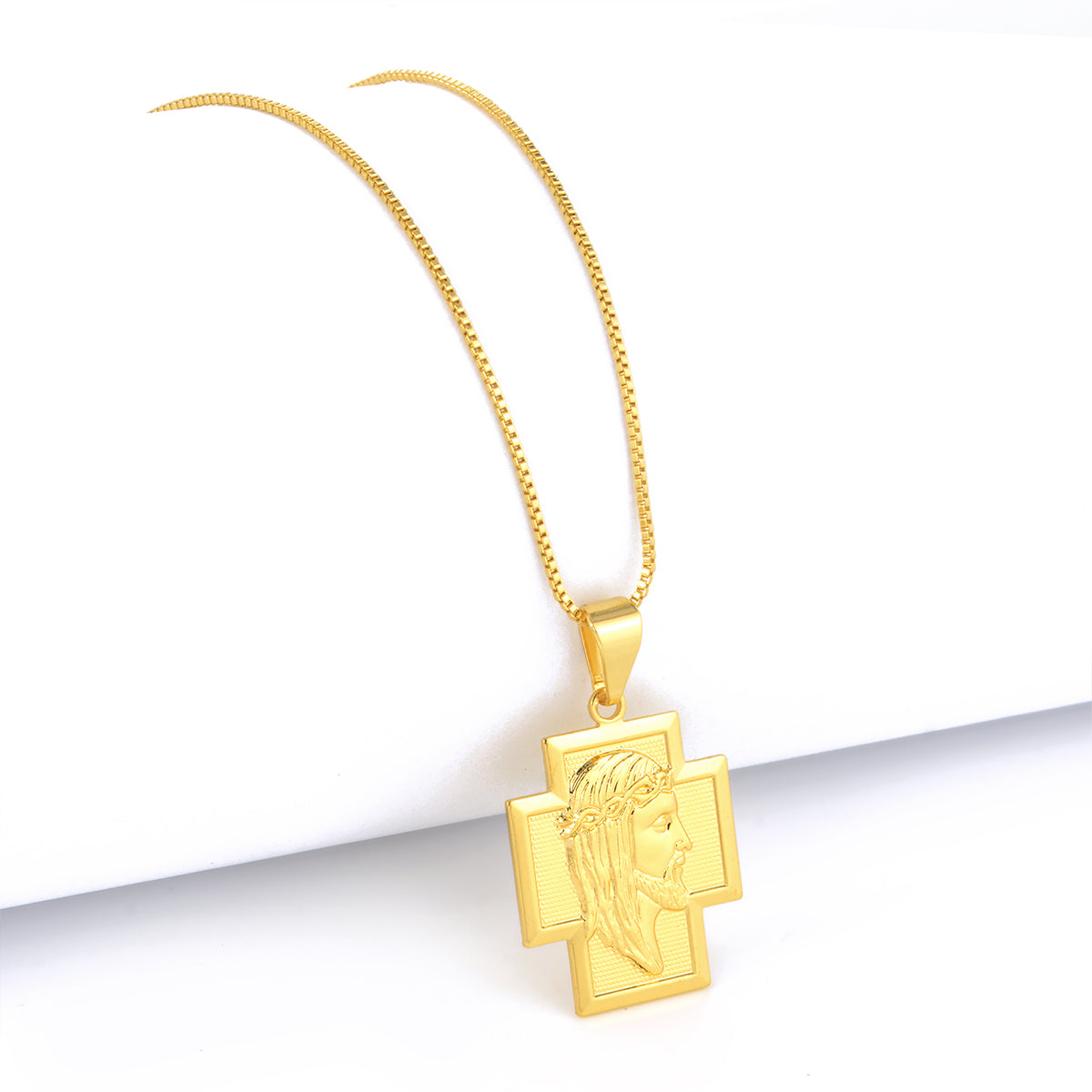 Pingente Crucifixo Jesus Cristo 3x2cm Banhado A Ouro 18k