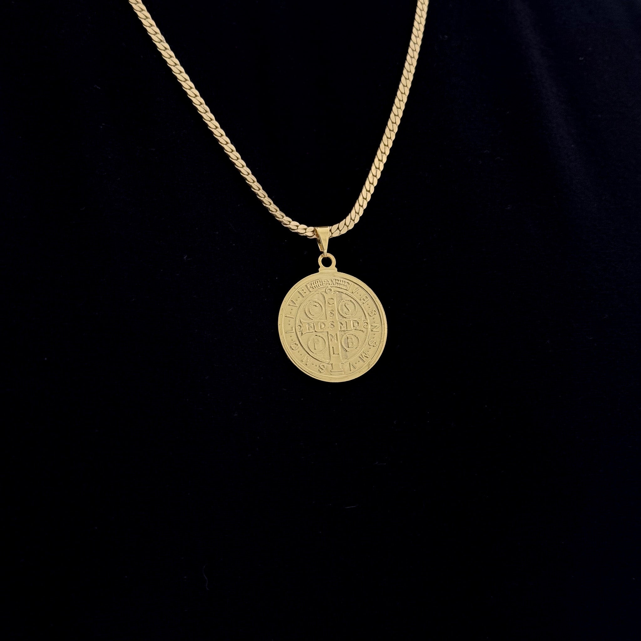 Colar Medalha De São Bento - Corrente e Pulseira Grumet Flat Banhado A Ouro 18k