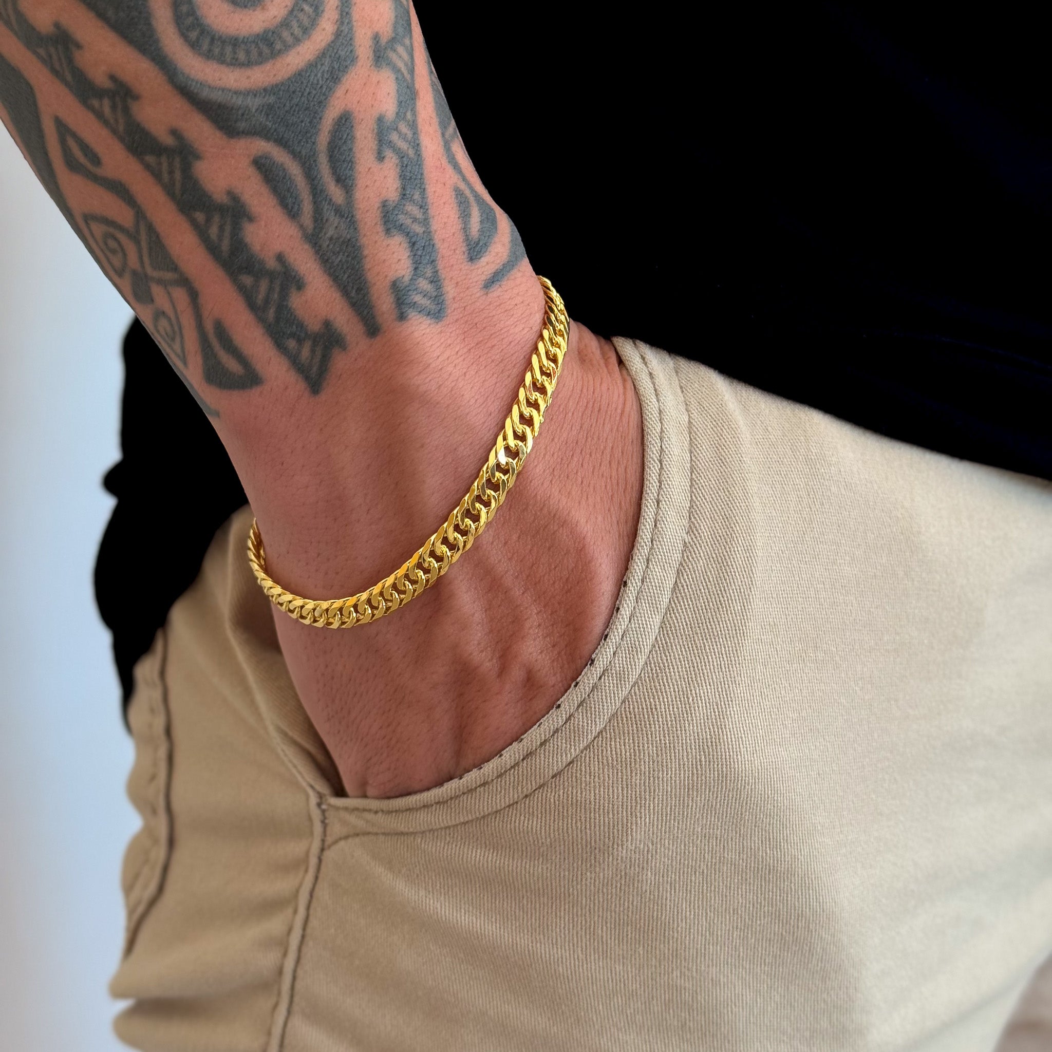 Kit Corrente e Pulseira Lacraia 10mm Fecho Duplo Banhado A Ouro 18k